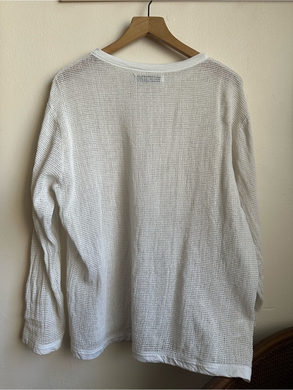Gimaguas White Open-Knit Crewneck Long Sleeve - Picture 2 of 4